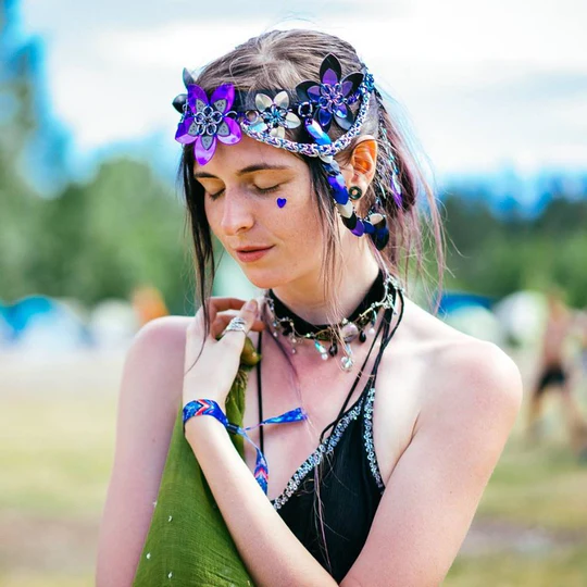 Decorative Women's Wear